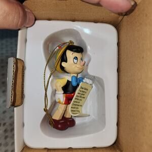 GROILER DISNEY CHRISTMAS MAGIC PINOCCHIO ORNAMENT